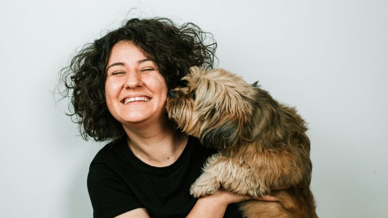 Os pets ajudam muito mais na saúde emocional do que a gente imagina